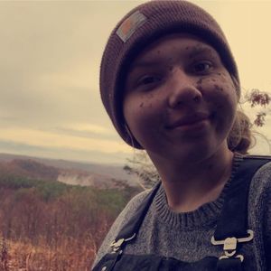 Meet your Posher, Carissa